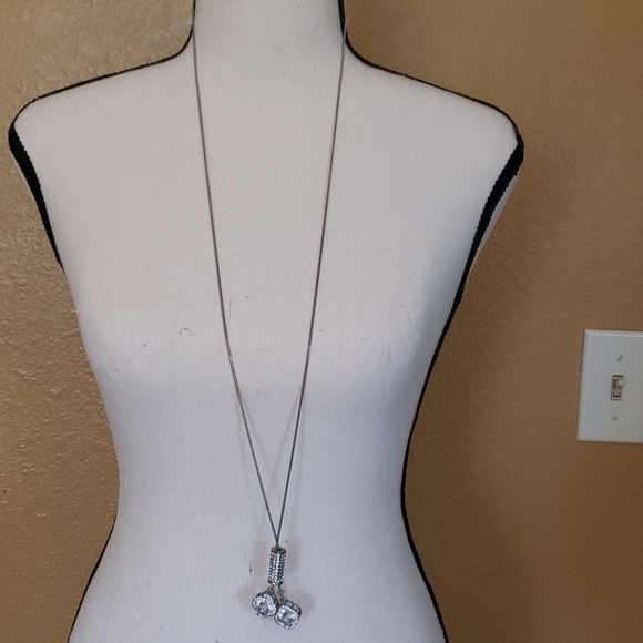 Necklace - Picture 2 of 4